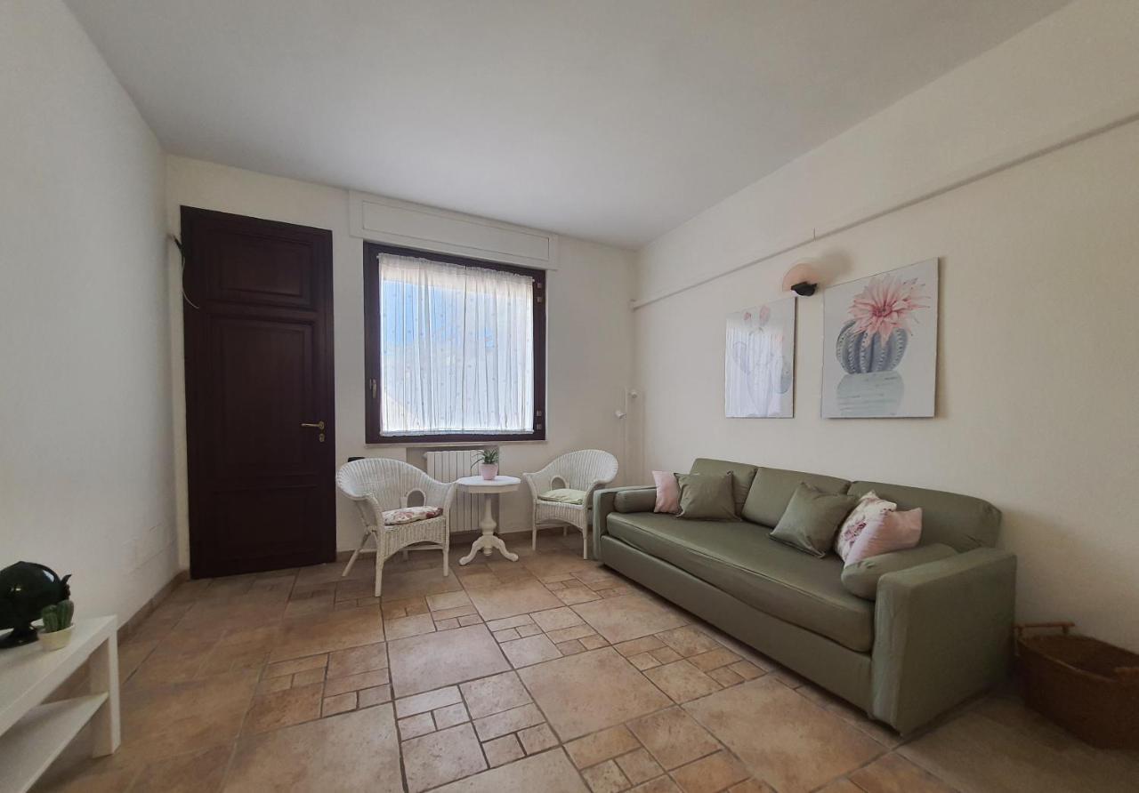 A Casa Di Carla - Villa In Salento เลชเช ภายนอก รูปภาพ