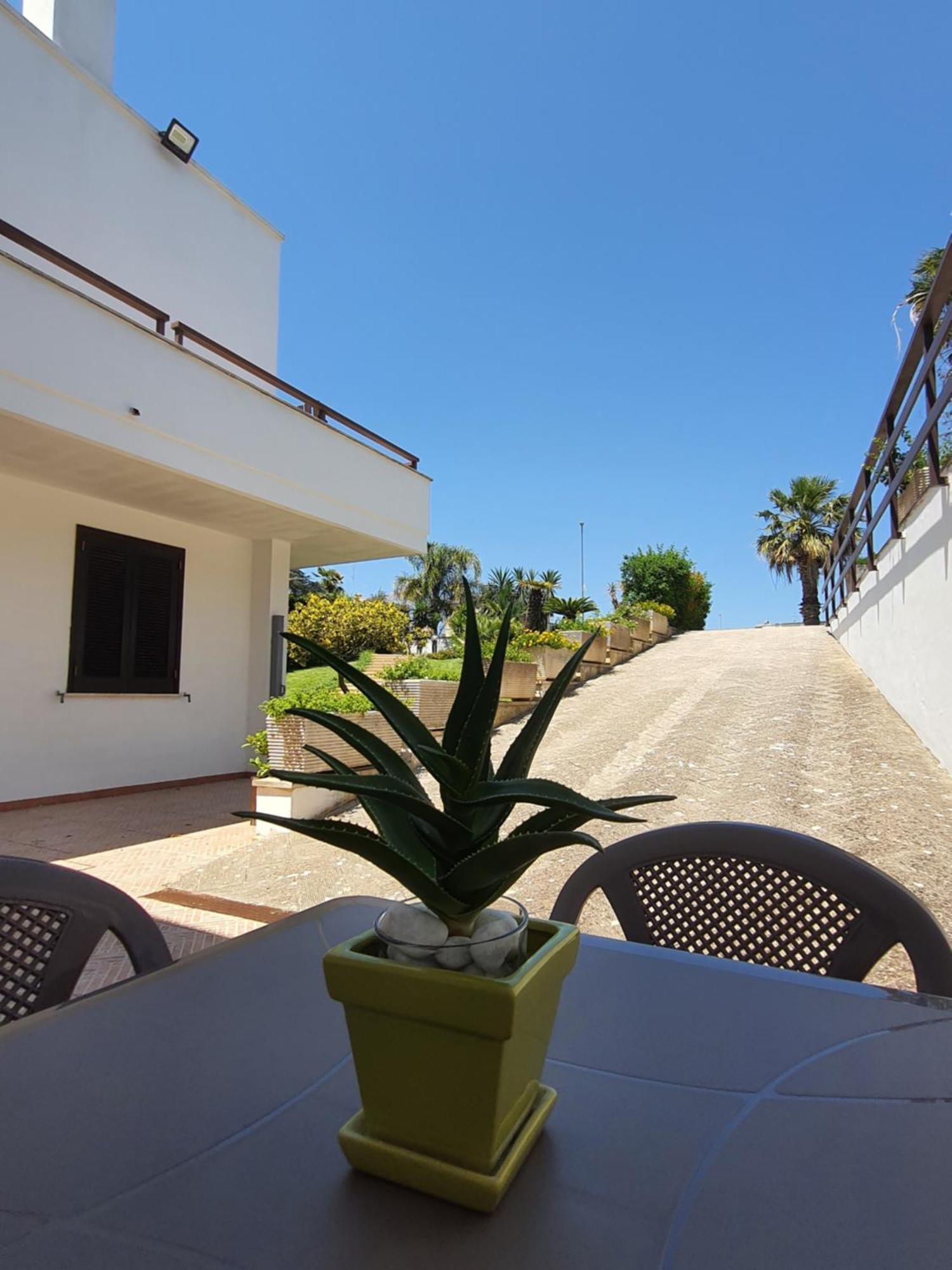A Casa Di Carla - Villa In Salento เลชเช ภายนอก รูปภาพ