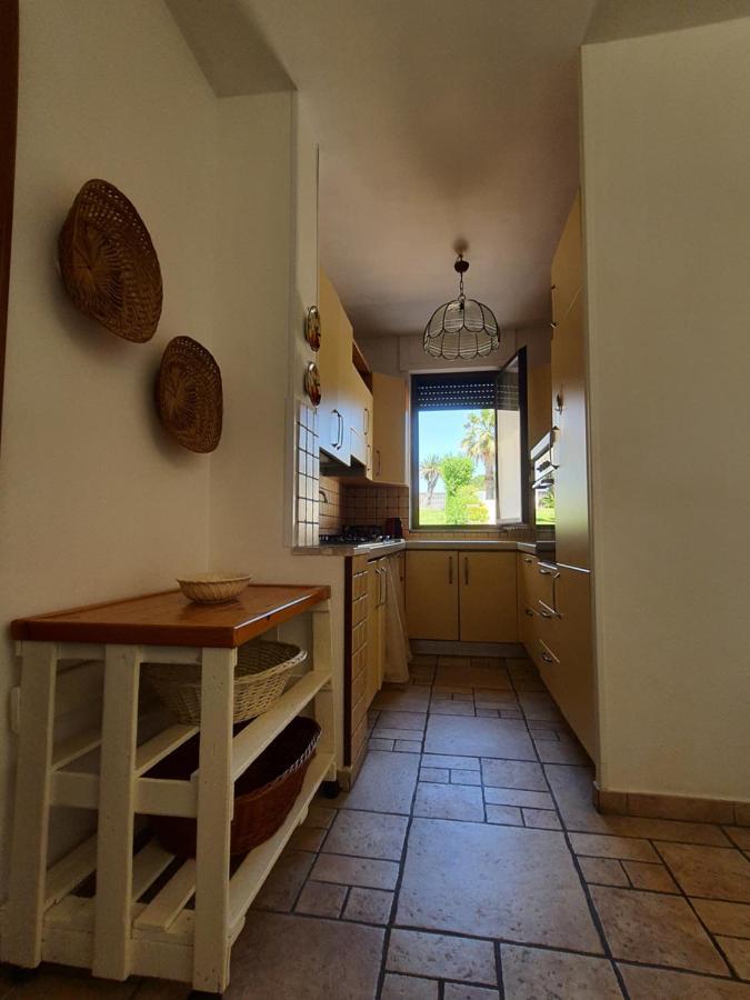 A Casa Di Carla - Villa In Salento เลชเช ภายนอก รูปภาพ