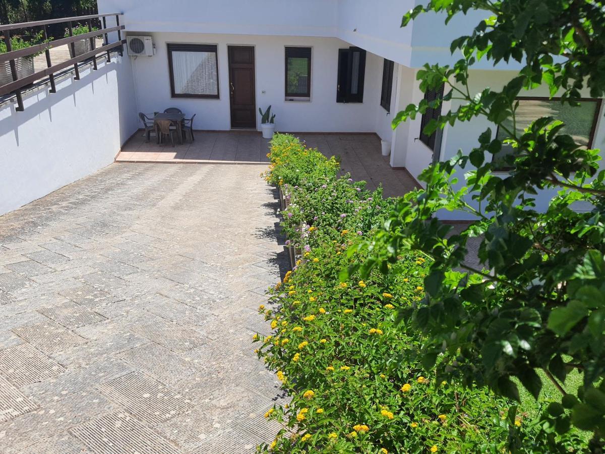 A Casa Di Carla - Villa In Salento เลชเช ภายนอก รูปภาพ
