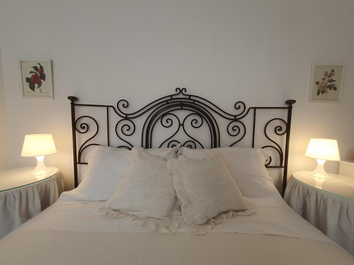 A Casa Di Carla - Villa In Salento เลชเช ภายนอก รูปภาพ